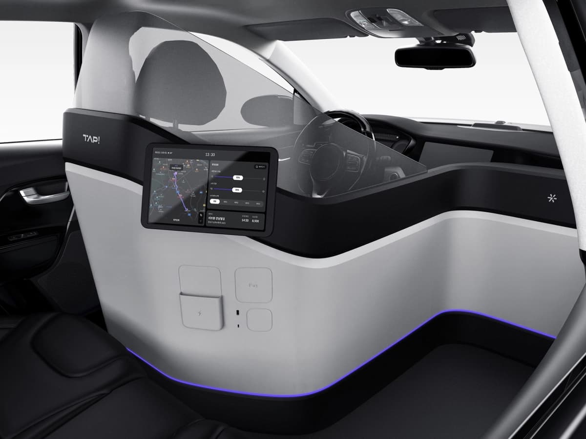 TAP! Robo-Taxi Interior-View